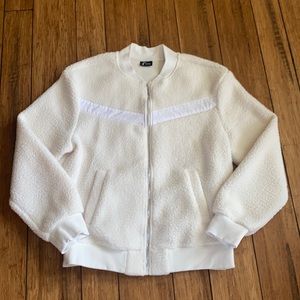 Zyia white Flying V fleece jacket